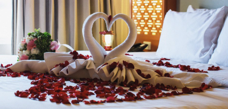 Stays for Couples Traveling in the US and Europe